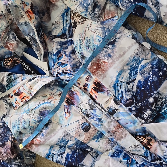 NWT Beautiful women's winter overall - Picture 15 of 16